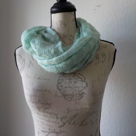 Knit Infinity Scarf Soft Green with Sequin Accent Preppy Bohemian Hipster Casual - Picture 2 of 5